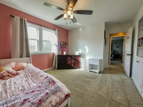 Bedroom - 2972 Vine, Saint Clair, MI 48079 photo 6 of 8