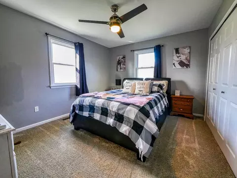 Bedroom - 2972 Vine, Saint Clair, MI 48079 photo 5 of 8