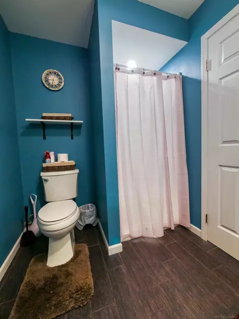 Bath - 2972 Vine, Saint Clair, MI 48079 photo 5 of 6