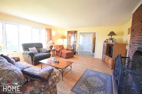 Living - 7288 Bancroft, Bancroft, MI 48414 photo 2 of 2