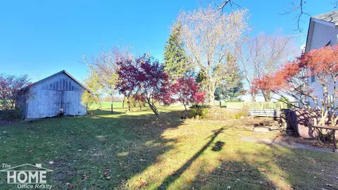 Exterior - 7288 Bancroft, Bancroft, MI 48414 photo 6 of 7