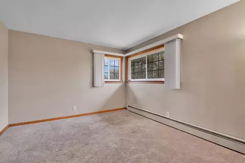 Bedroom - 11368 Gilbert, Riley, MI 48041 photo 4 of 6