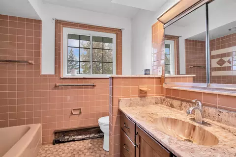Bath - 11368 Gilbert, Riley, MI 48041 photo 1 of 2