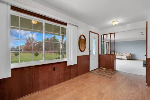 Entry Way - 11368 Gilbert, Riley, MI 48041 photo 1 of 2