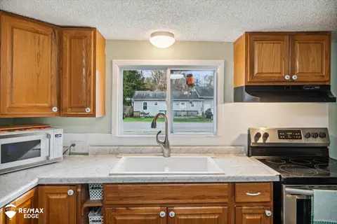 Kitchen - 4465 Gregor, Genesee, MI 48437 photo 2 of 4