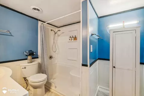 Bath - 4465 Gregor, Genesee, MI 48437 photo 1 of 2