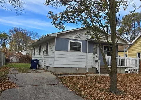 1203 Elm, Bay City, MI 48706