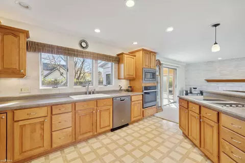 1244 Ada, Owosso, MI 48867 photo 4