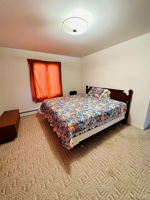 Bedroom - 609 N Main, L'anse, MI 49946 photo 4 of 6