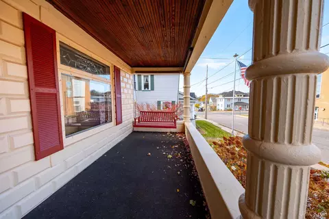 512 E High, Ishpeming, MI 49849 photo 6