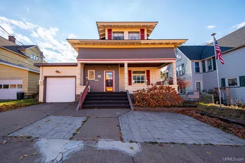 512 E High, Ishpeming, MI 49849