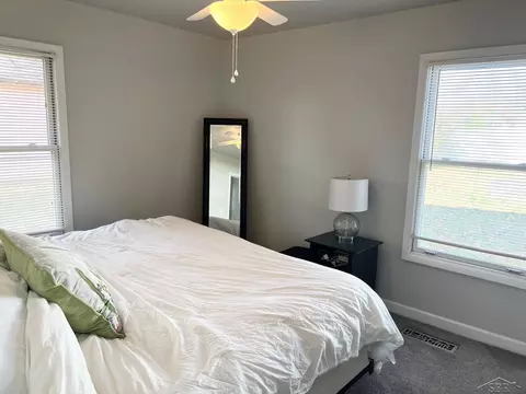 Bedroom - 1613 E Sugnet, Midland, MI 48642 photo 3 of 3