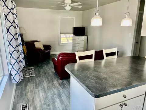 Living - 1613 E Sugnet, Midland, MI 48642 photo 2 of 2