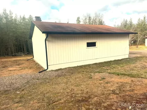 45560 County Road 581, Ishpeming, MI 49849 photo 4