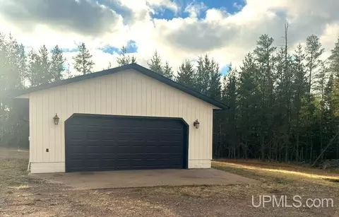 45560 County Road 581, Ishpeming, MI 49849 photo 3