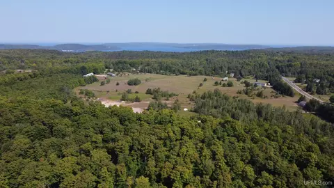 tbd Connors Rd #LOT H, Munising, MI 49862