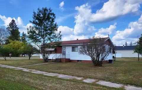 604 Eskil, Kingsford, MI 49802