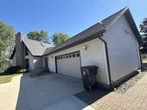 7417 Twin Springs Park 205, Rapid River, MI 49878