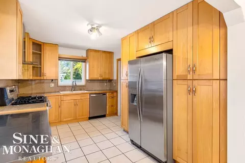 1789 Aline, Grosse Pointe, MI 48236 photo 6