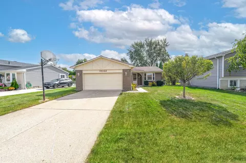15322 Brandy, Macomb, MI 48044 photo 2
