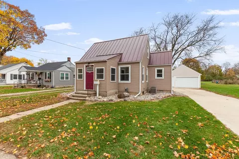 302 W Patterson, Tecumseh, MI 49286