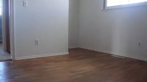 3145 Thom, Flint, MI 48506 photo 10