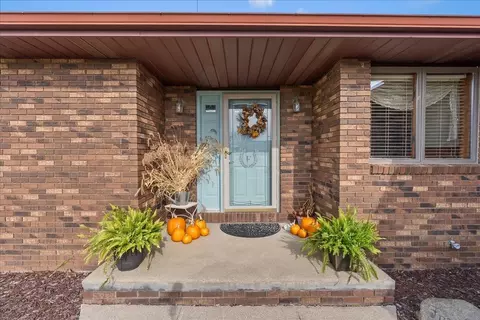 2691 E Juddville, Owosso, MI 48867 photo 8