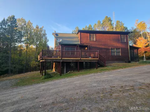 490 Idlewild, Crystal Falls, MI 49920