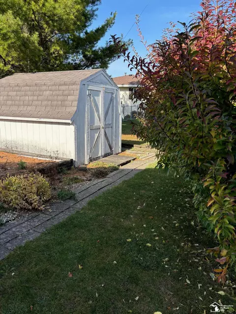 Exterior - 1023 Toll, Monroe, MI 48162 photo 3 of 4
