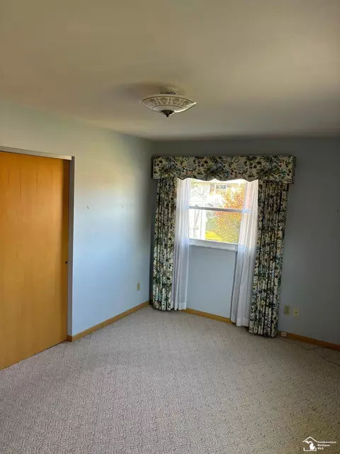 Bedroom - 1023 Toll, Monroe, MI 48162 photo 2 of 3