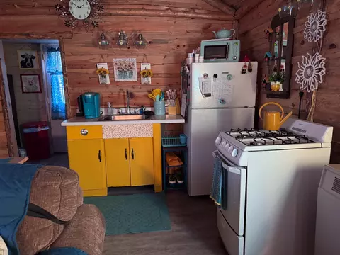 Kitchen - 200 S Burns, Harrison, MI 48625 photo 1 of 1
