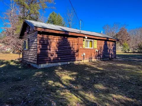 Exterior - 200 S Burns, Harrison, MI 48625 photo 13 of 22