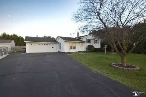 1820 Sheick, Monroe, MI 48162 photo 24