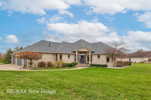 5257 Petal Brk, Bay City, MI 48706