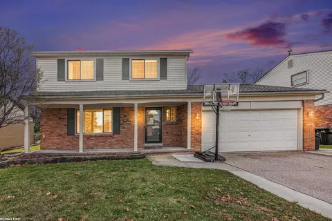 2042 Keystone, Sterling Heights, MI 48310
