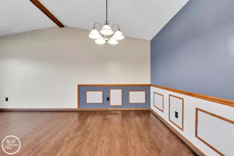 29660 Beech Nut, Warren, MI 48092 photo 6