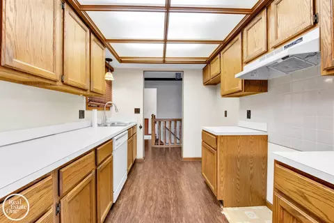 29660 Beech Nut, Warren, MI 48092 photo 8