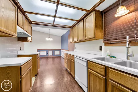 29660 Beech Nut, Warren, MI 48092 photo 7