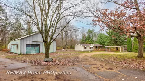 7118 Irish, Millington, MI 48746