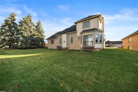 54965 Carnation, Macomb, MI 48042 photo 40