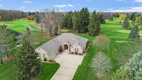 8770 Loire Vly, Tecumseh, MI 49286