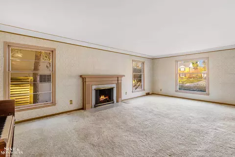 573 Pemberton, Grosse Pointe, MI 48230 photo 6