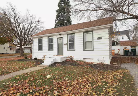 Exterior - 401 Elm, Flushing, MI 48433 photo 10 of 11