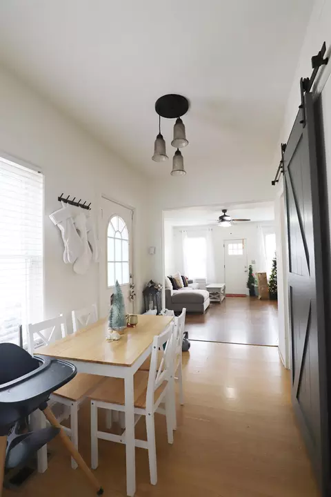 Dining - 401 Elm, Flushing, MI 48433 photo 1 of 1