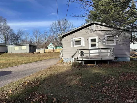 2022 Huron, Marquette, MI 49855