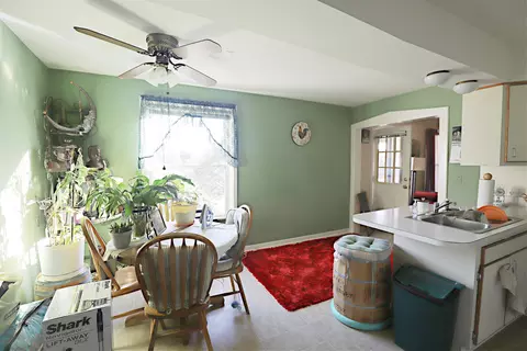 418 S Seymour, Flushing, MI 48433 photo 7