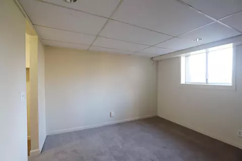 418 S Seymour, Flushing, MI 48433 photo 11