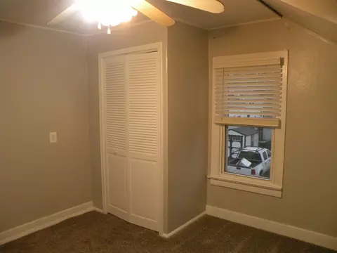 Bedroom - 620 Walnut, Owosso, MI 48867 photo 4 of 4