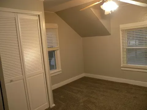 Bedroom - 620 Walnut, Owosso, MI 48867 photo 3 of 4