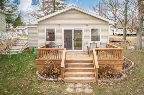 4367 S S Lk, Beaverton, MI 48612